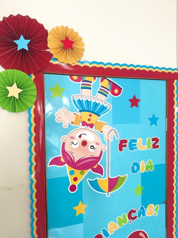 Painel De Porta em Banner Dia Das Crianças Tema Circo - Image 2