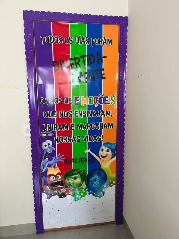 Painel de Porta Boas Férias Tema Divertidamente - Image 5