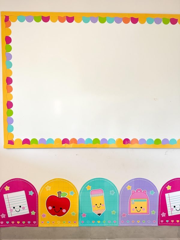 Moldura Colorida Para Quadro e Barrado Tema Escolar