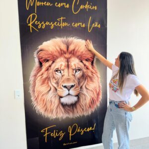 Painel Banner Gigante Morreu Como Cordeiro Ressuscitou Como Leão - Páscoa Cristã
